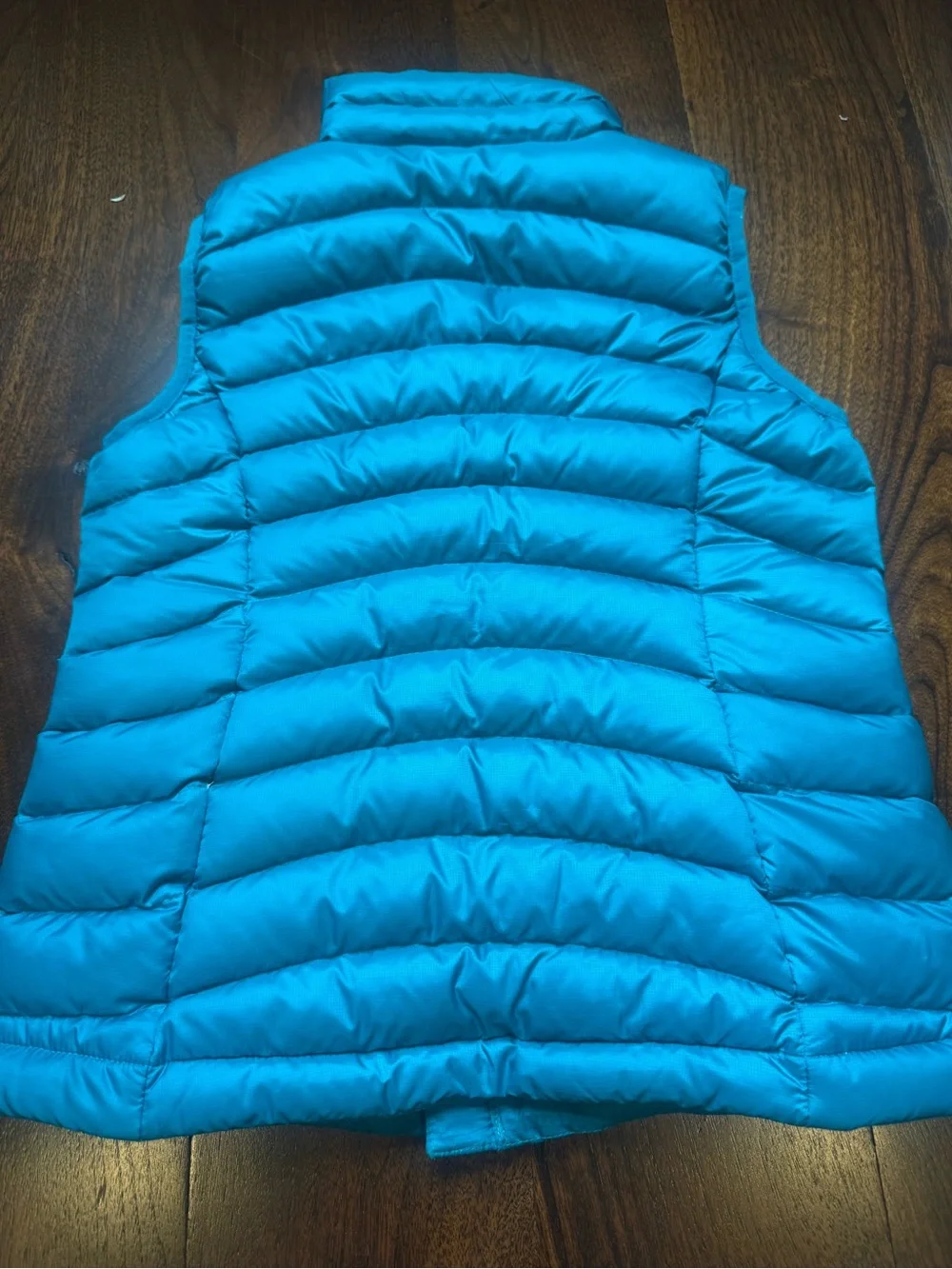 Patagonia Girls Teal Down Vest - Lightweight Packable Puffer XS